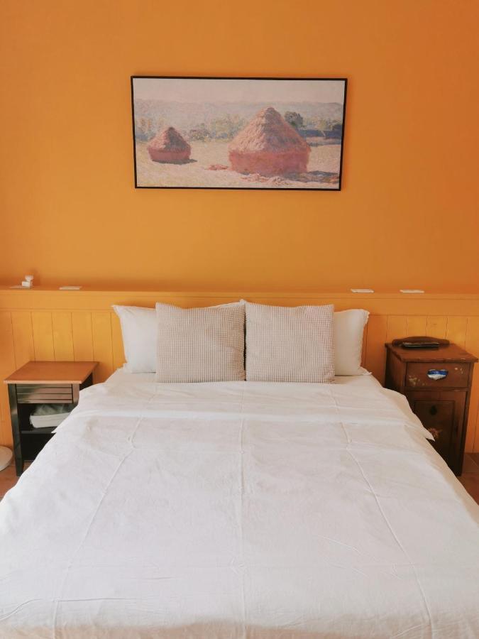 Yilan Beitou No.117 Bed & Breakfast Luodong Bagian luar foto