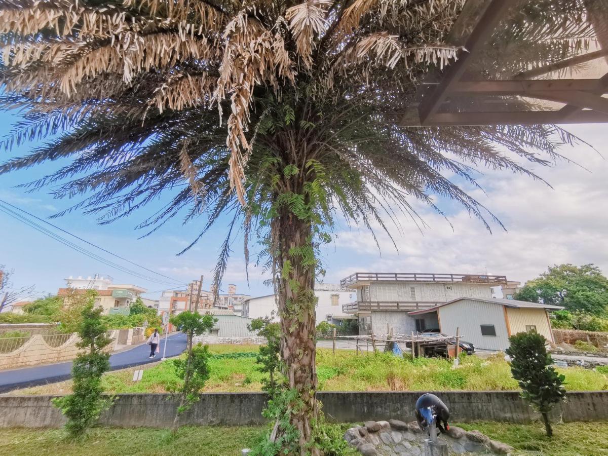 Yilan Beitou No.117 Bed & Breakfast Luodong Bagian luar foto