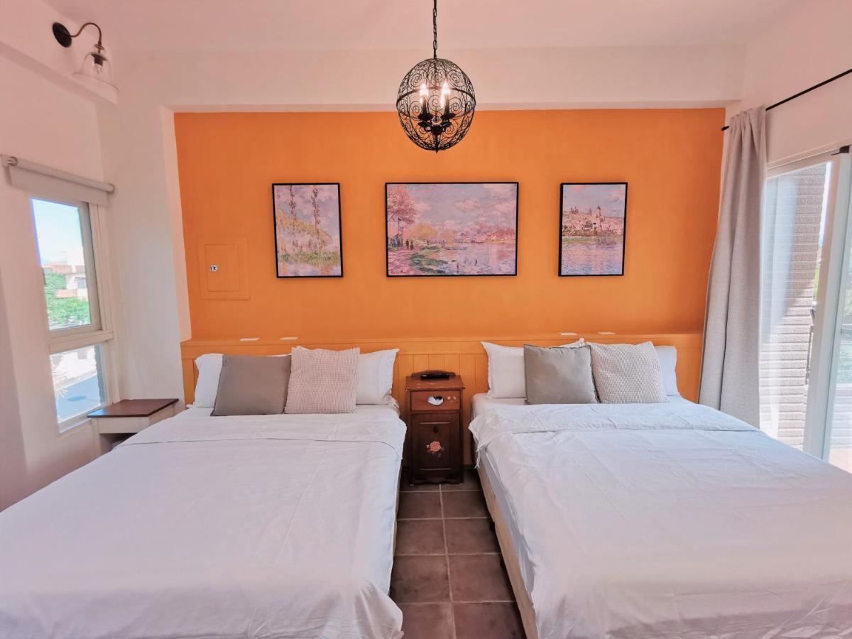 Yilan Beitou No.117 Bed & Breakfast Luodong Bagian luar foto