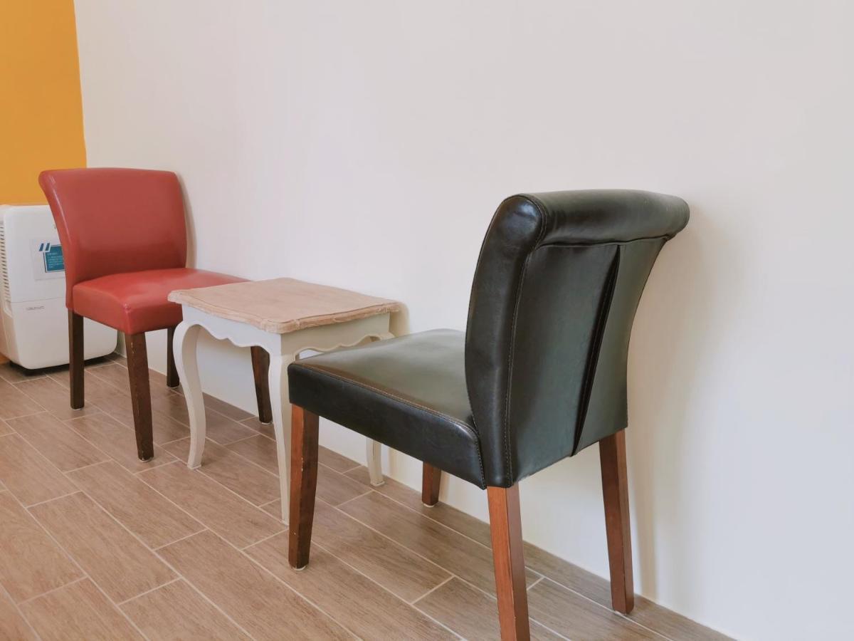 Yilan Beitou No.117 Bed & Breakfast Luodong Bagian luar foto