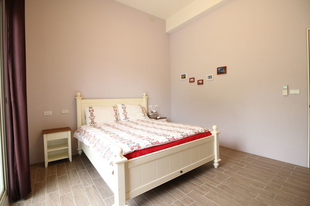 Yilan Beitou No.117 Bed & Breakfast Luodong Bagian luar foto